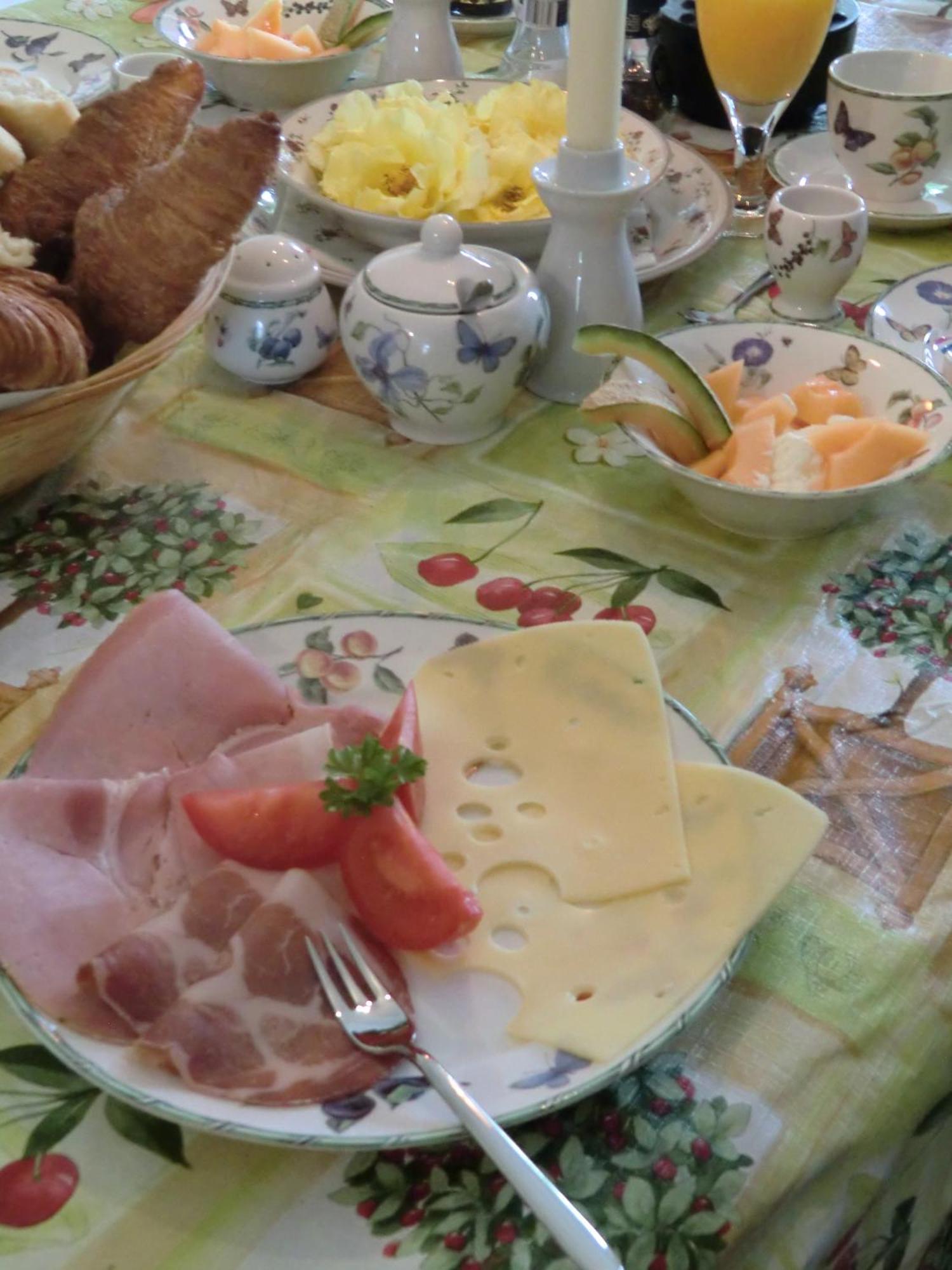 B&B Au Coeur De Villers Ngoại thất bức ảnh