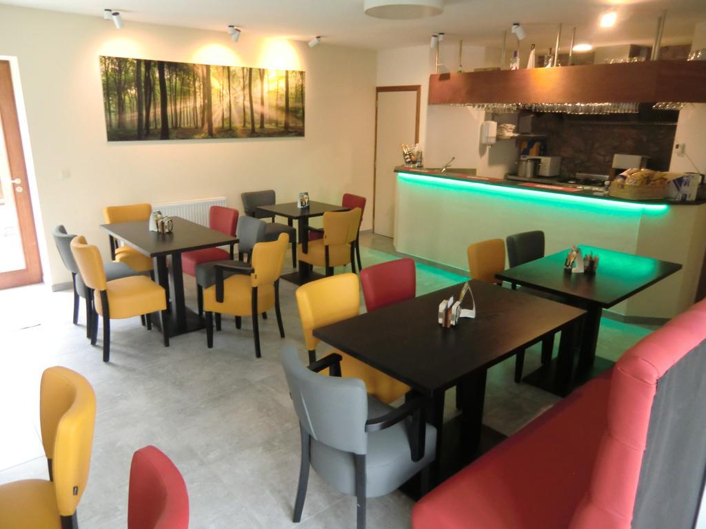 B&B Au Coeur De Villers Ngoại thất bức ảnh
