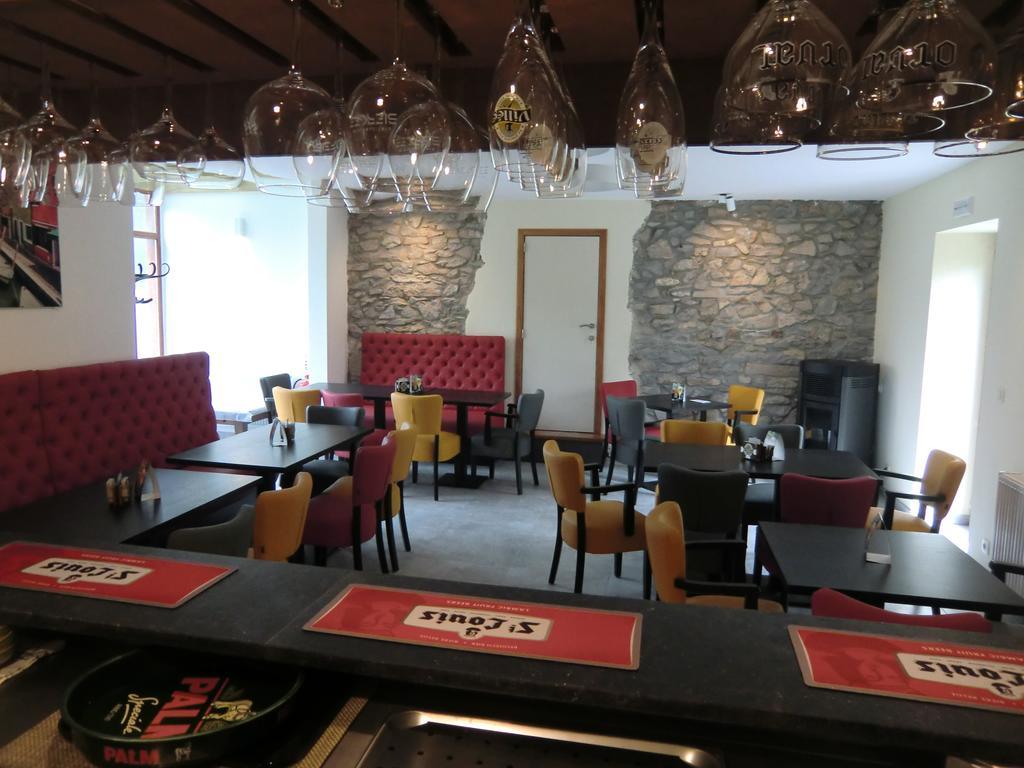 B&B Au Coeur De Villers Ngoại thất bức ảnh